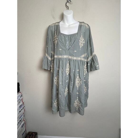 Sundance Embroidered Babydoll Boho Dress M Sage Beige Festival Bell Sleeve Slip - Picture 8 of 9